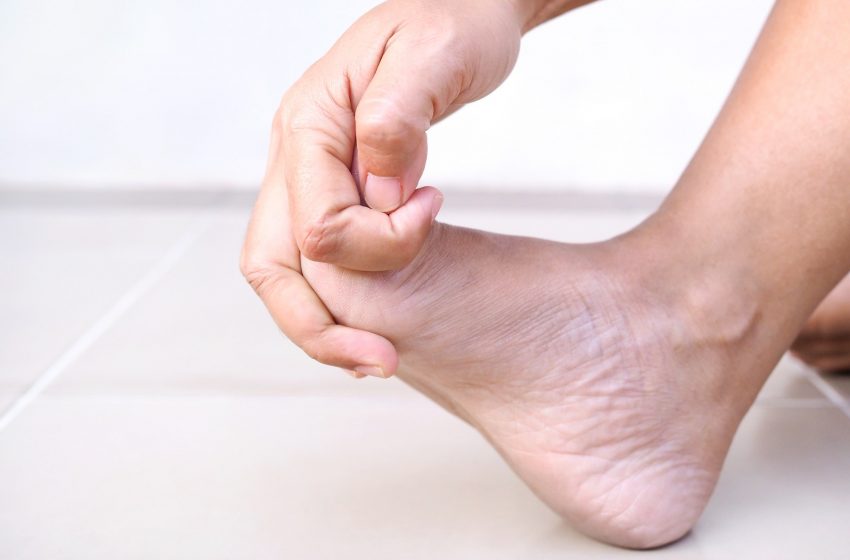  Nerve Pain On Top Of Foot