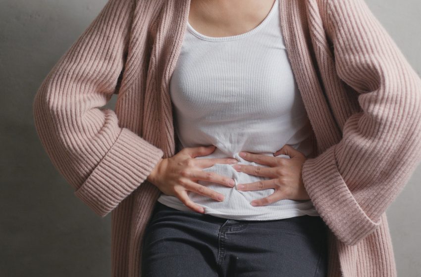 Pain Over Belly Button The 10 Possible Causes & Solutions