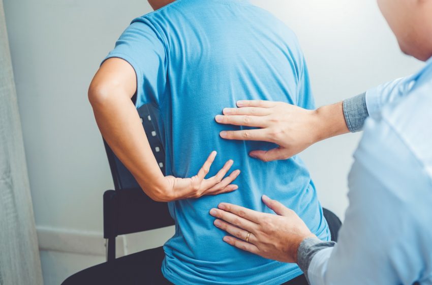 What Can Cause Pain In Mid Back Right Side