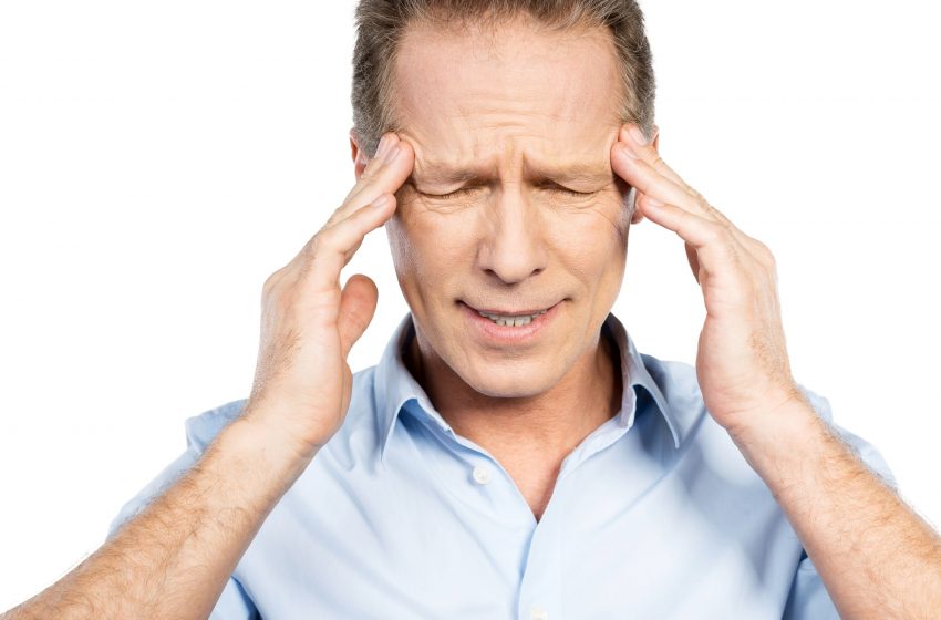 waking-up-with-headache-behind-eyes-6-likely-causes