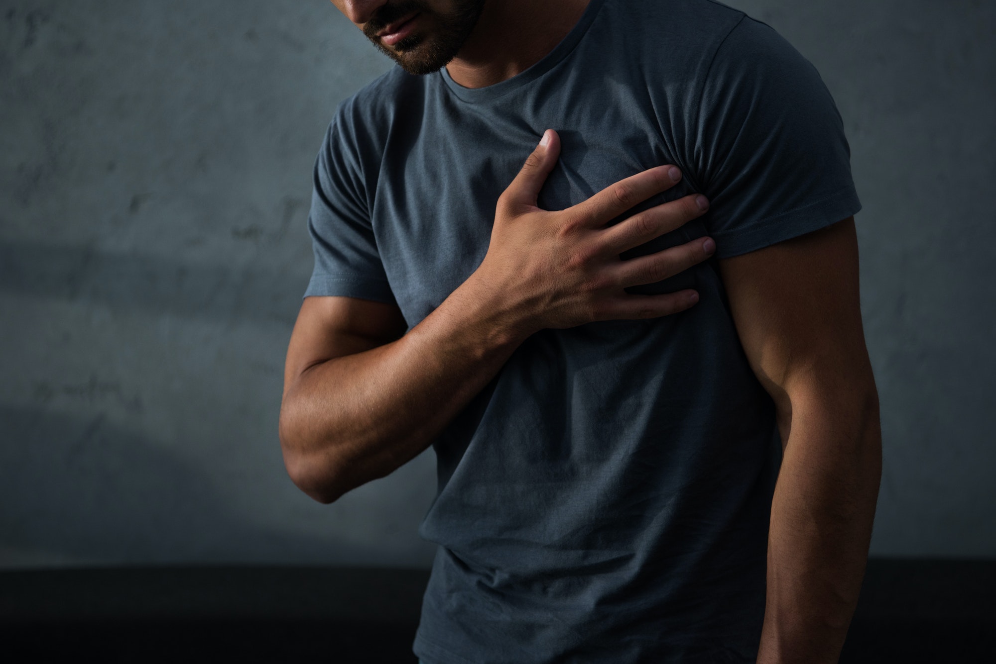 pain-when-swallowing-in-chest-5-likely-causes