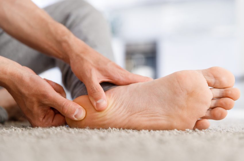  Sharp Pain In Heel When Stretching
